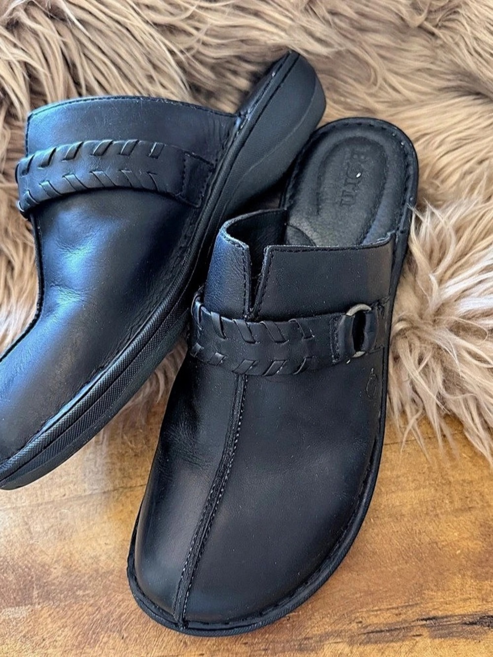 Børn leather slip-on clogs, Black Leather Mules, women’s sz 11